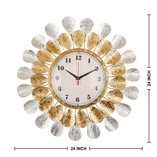 Elegant Teardrop Gold Wall Clock