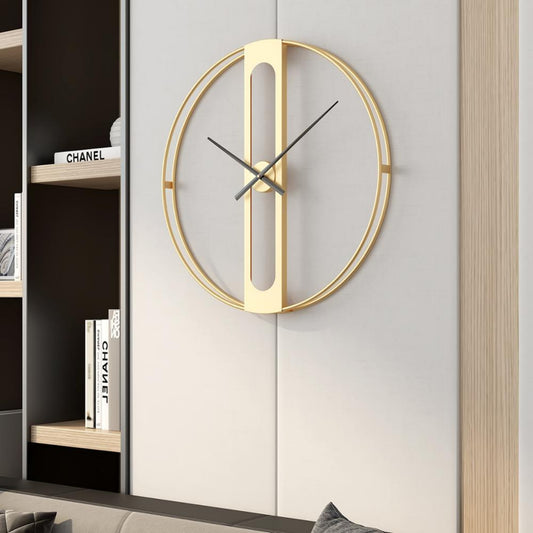 Wall Clock - Roman Luxe Timepiece