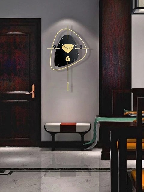 Wall Clock - Tempus Noir Medallion