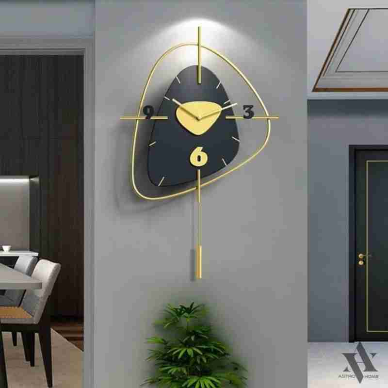 Wall Clock - Tempus Noir Medallion